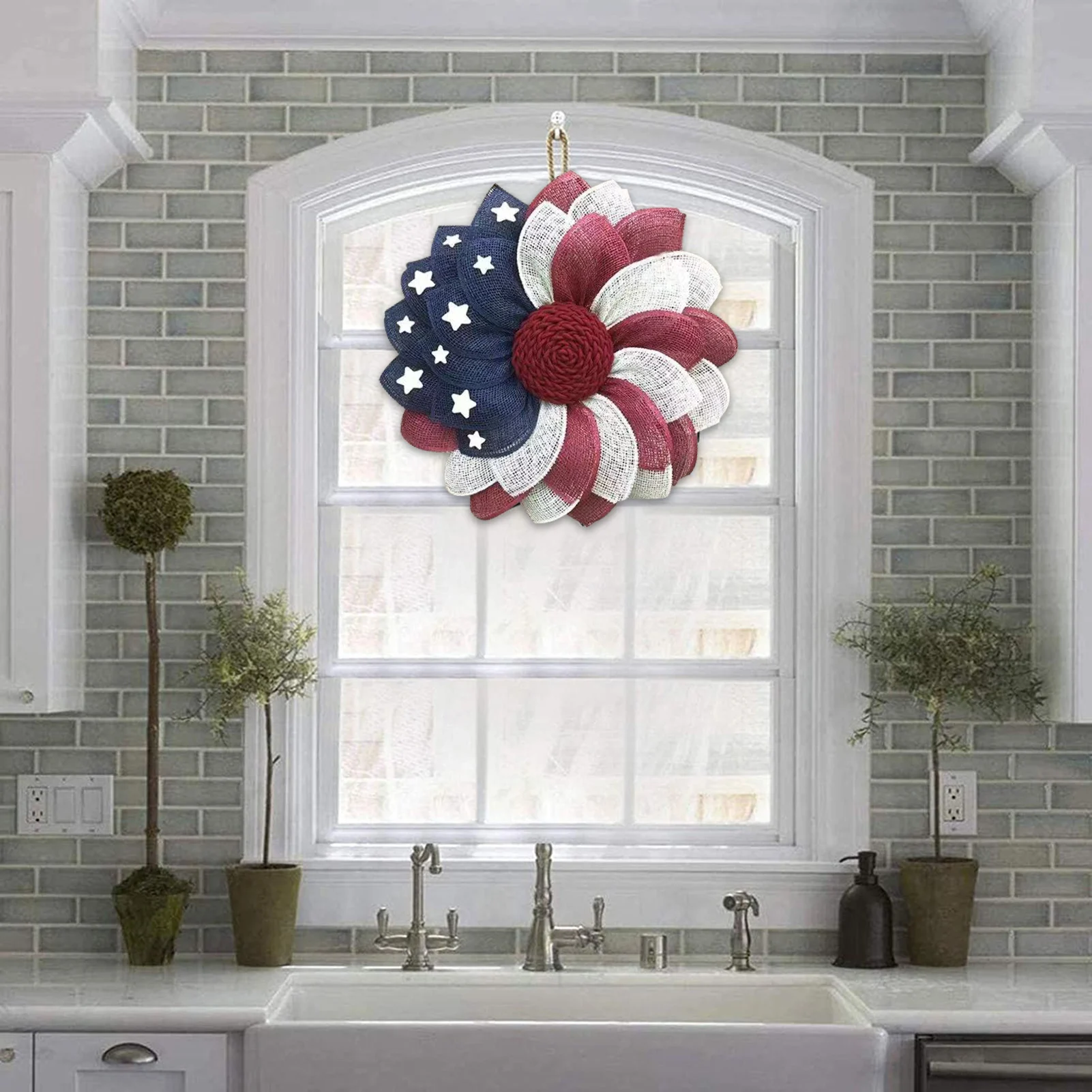 

Bee Sunflower Wreath Bee Day Home Decor Independence Day Garland Christmas Decorations Party Door Hanging Ornament Drop Shipping