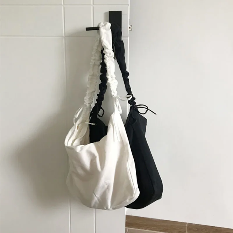 

Women's Bag Korean Art Canvas Bag Drawstring Wide Shoulder Strap Messenger Bag Female Student Shoulder School Bag