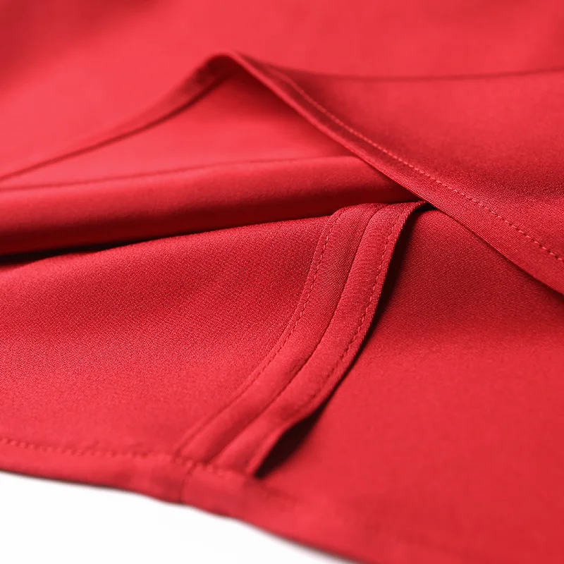 Женское длинное платье VOA красное прямого силуэта без рукавов большого размера