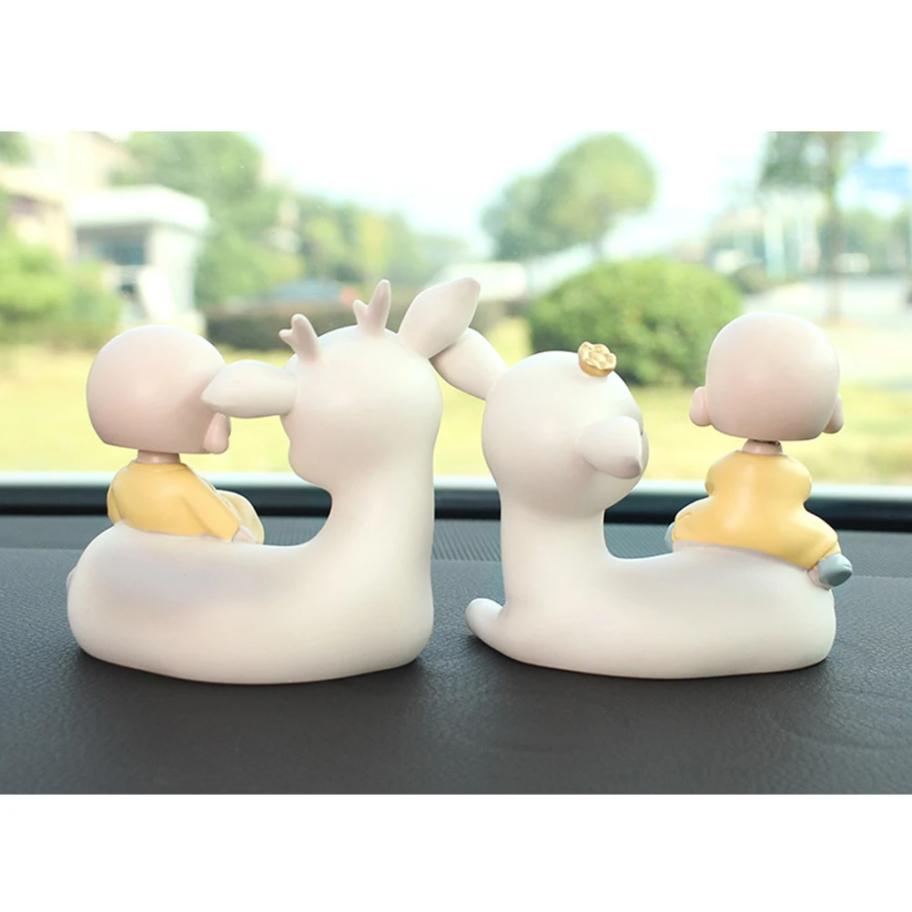 Трясущиеся игрушки Автомобильные украшения куклы трясущиеся головой кукла