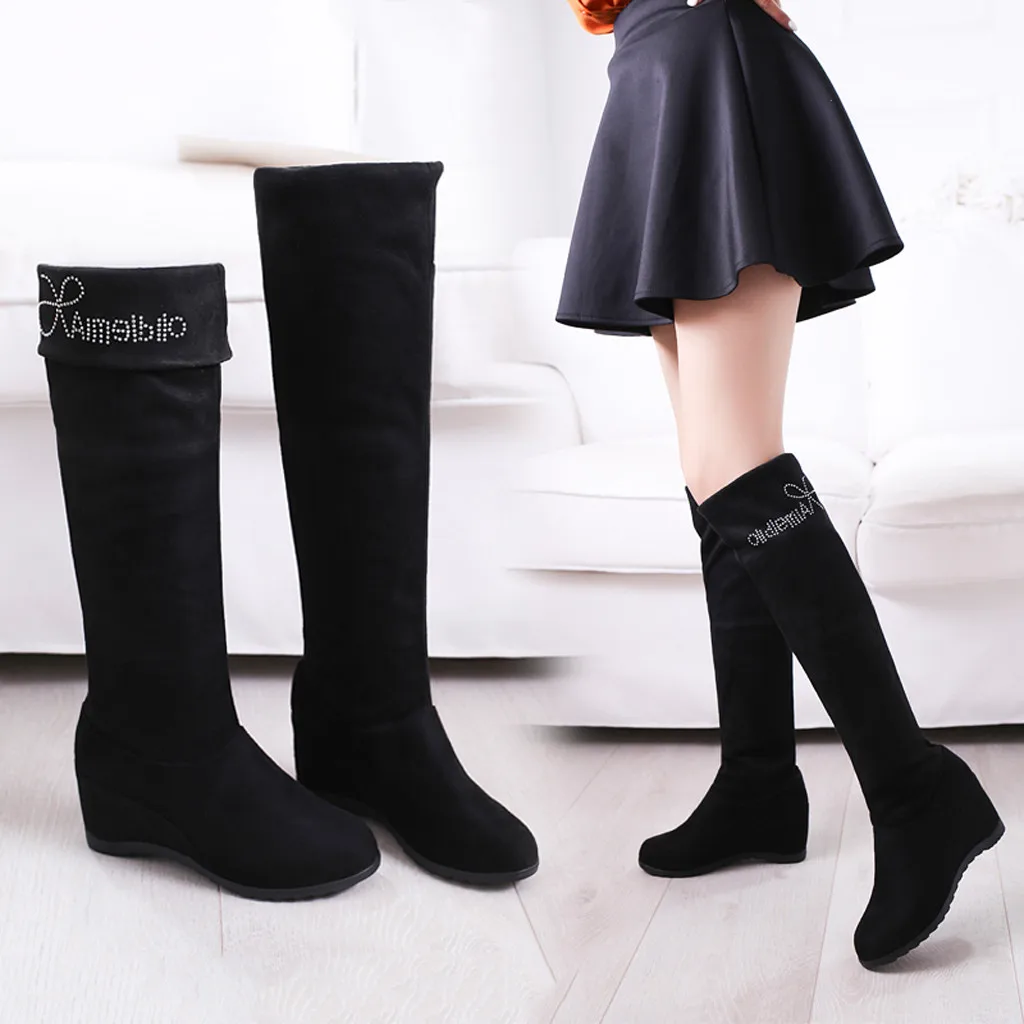Женские замшевые высокие сапоги с манжетами теплые плюшевые до колена стильные