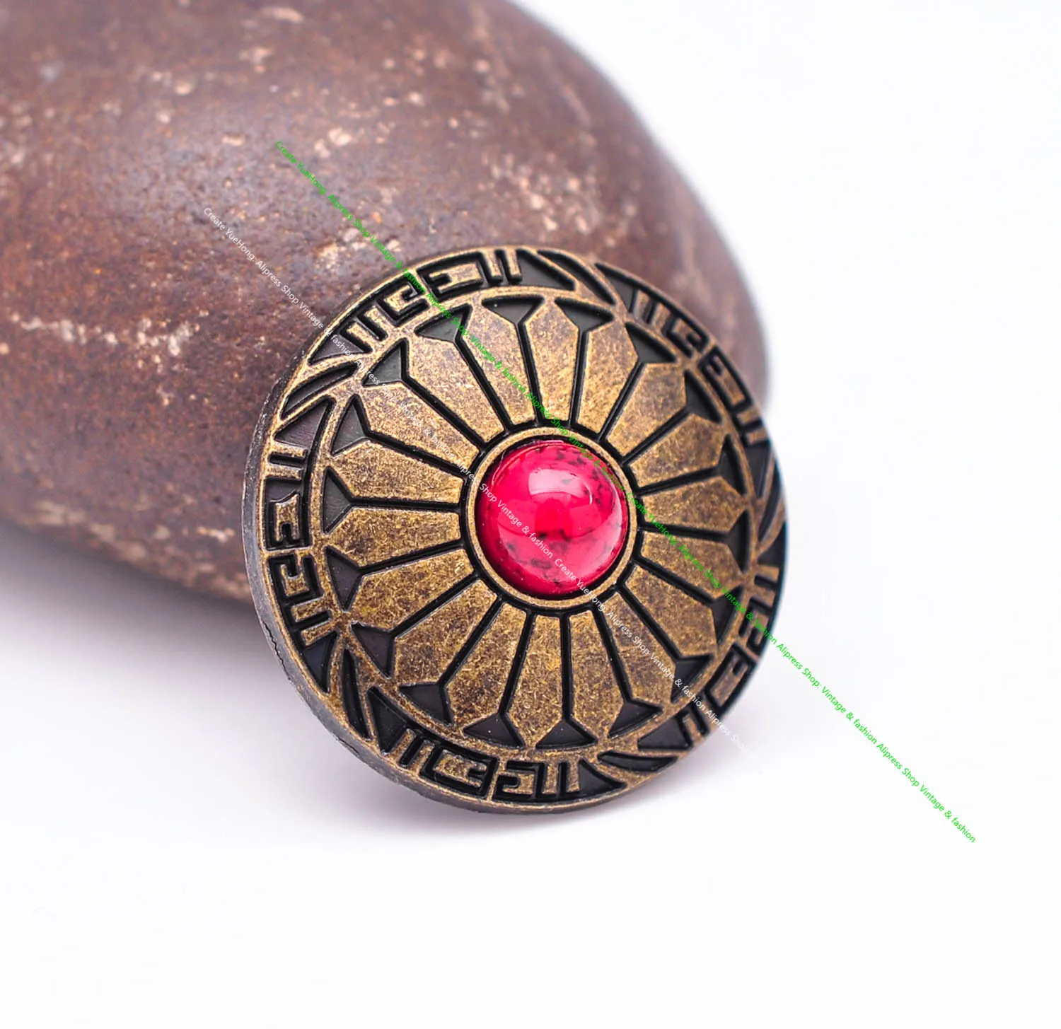 

10pcs 30mm Vintage Brass Sun Flower Red Turquoise Leathercraft Western Belt Wallet Case Keyring Concho For leather Screwback