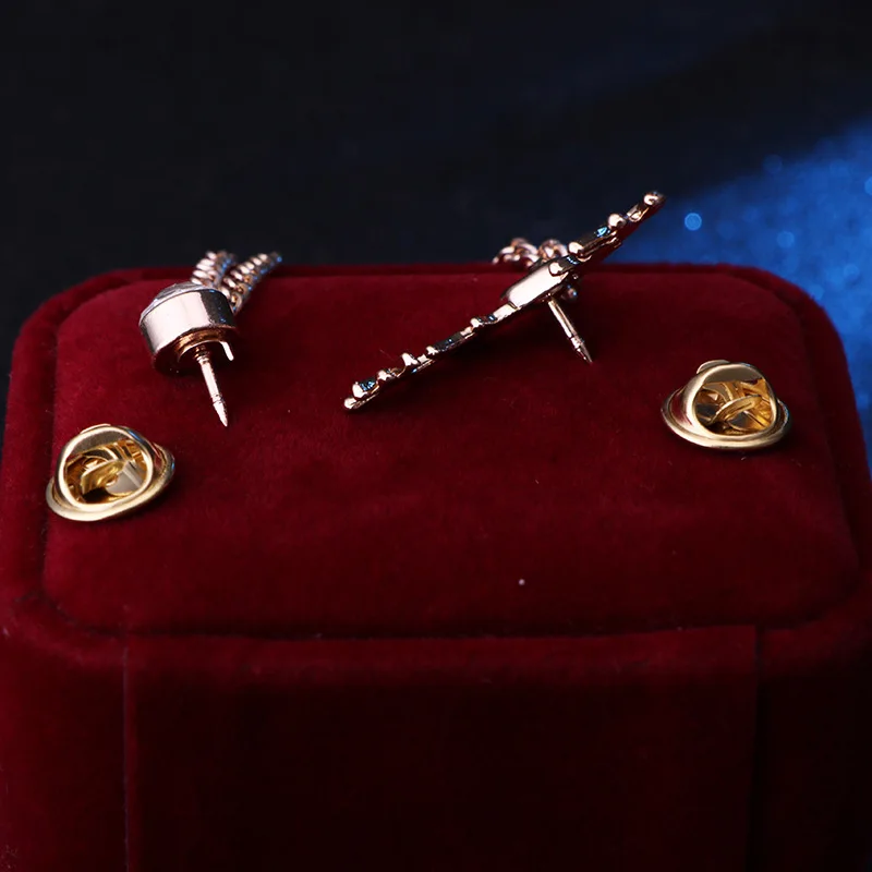 Vintage Metal Small Elk Brooch Rhinestone Tassel Chain Lapel Pin Suit Shirt Collar Badge Brooches Men's Christmas Jewelry | Украшения и
