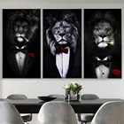 Картина на холсте с изображением черного льва в костюме, художественный Декор на стену, плакат и принты с животными для украшения гостиной