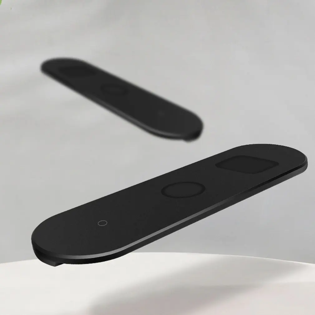 

Three-in-one combination wireless smart charger Fast charging low temperature Wireless charging Micro USB Interface