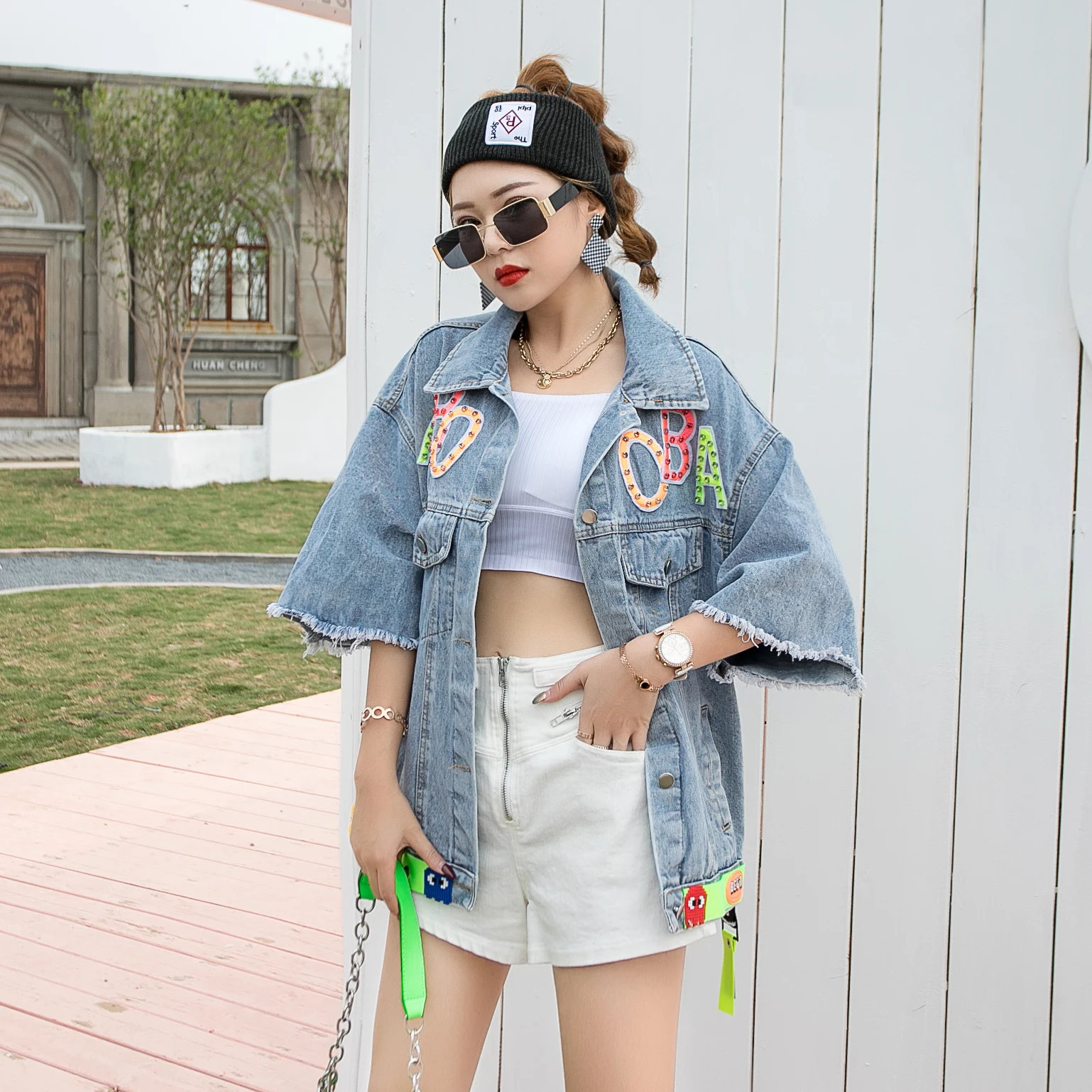 

2021 Five-point Sleeve Loose Denim Jacket Stitching Cloth Patch Diamonds Popular New Style Free Shipping