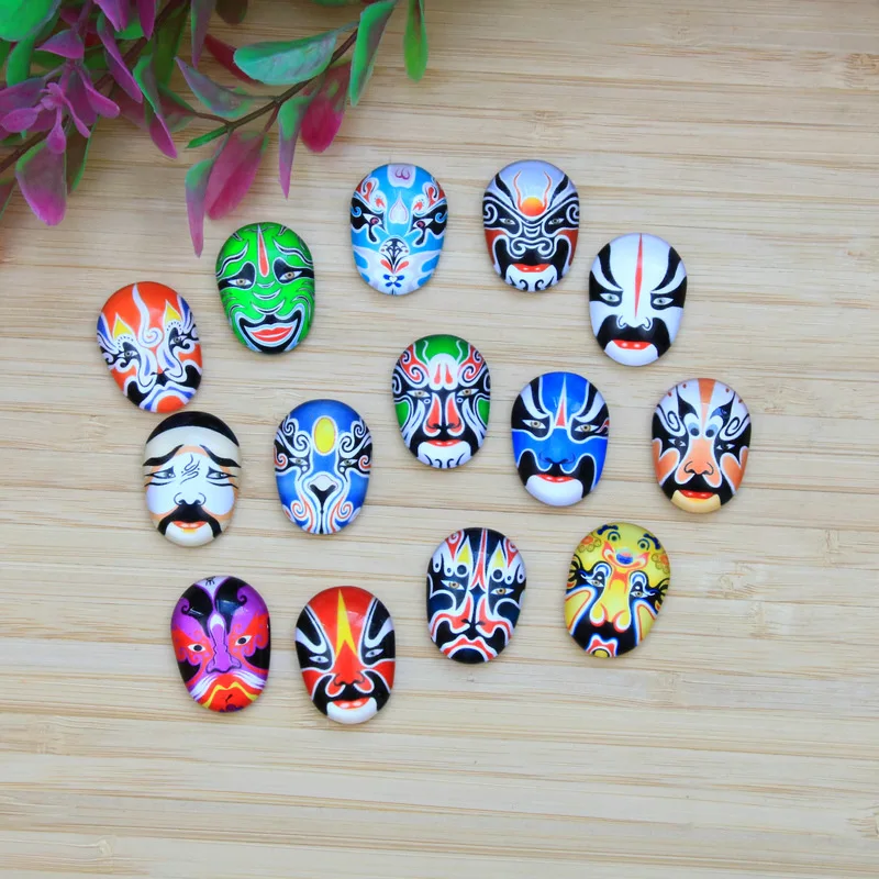 Маска для лица в этническом стиле с кристаллами | Украшения и аксессуары