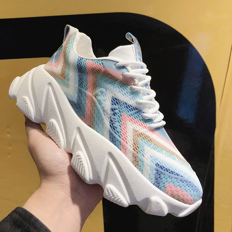 Женские кроссовки 2019 цветные летающие тканые с воздушной подушкой Студенческая