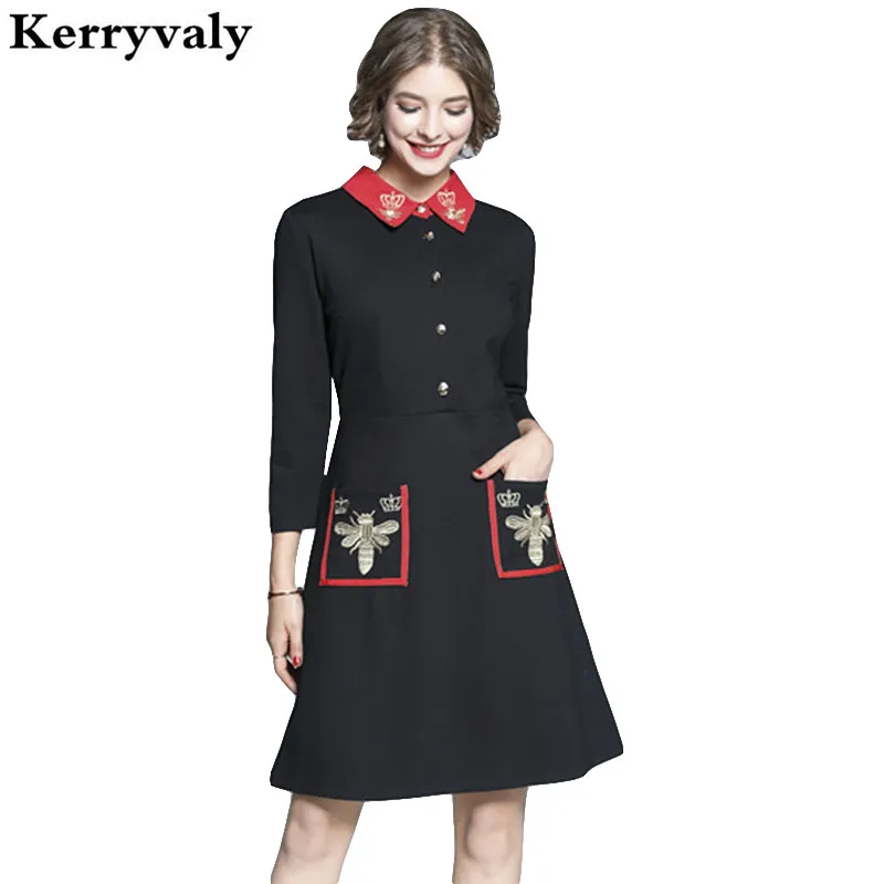 Черное платье с длинным рукавом и золотистой вышивкой в стиле ретро Vestidos