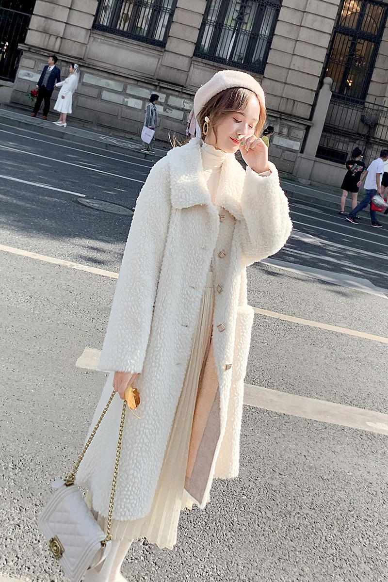 

2020 winter faux fur teddy Keep warm coat women elegant white blue teddy jackets female Lamb Wool Single-breasted Coat