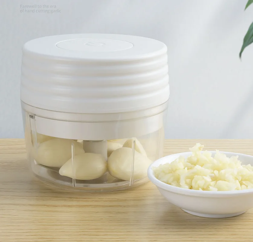 

Mini Food Chopper USB Charging Garlic Chopper Grinder Electric Food Mincer Shredder with Charging Cable Kitchen Gadget