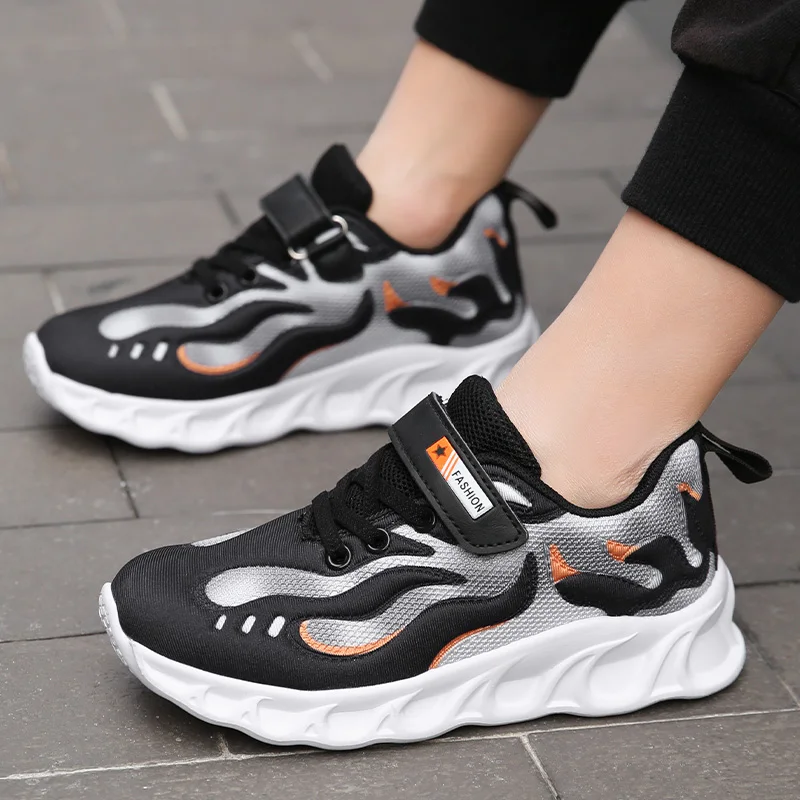 

2020 Sports Running Shoes Kids Girls Sneakers Teenager Trainers Breathable Casual Outdoor Girls Boys Black Red Running Shoes