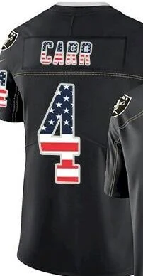 

Футболка черного цвета с флагом США Raiders Дерек Карр