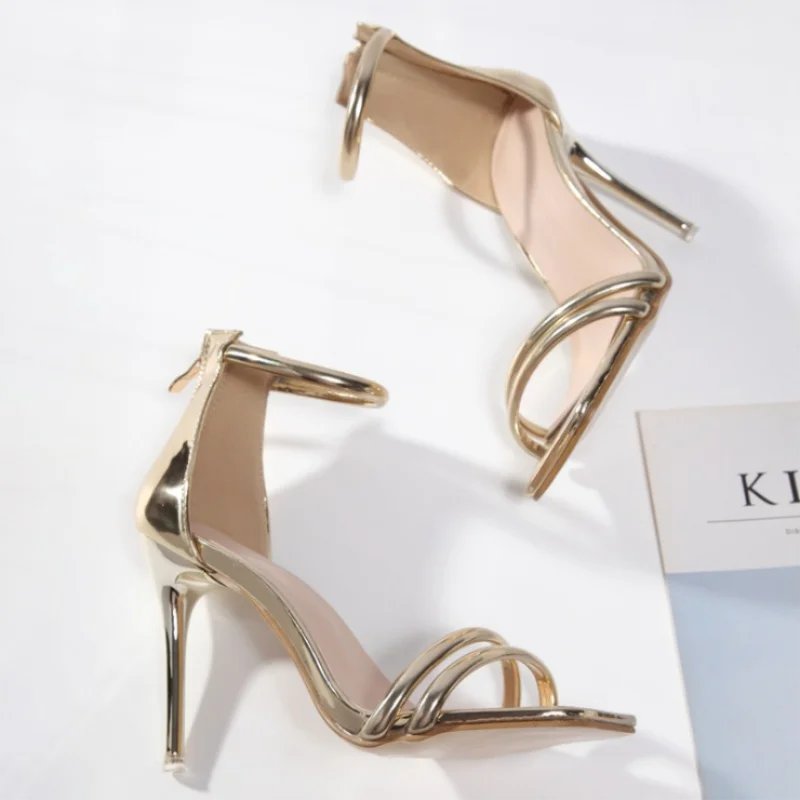 

2021 New Summer Sexy Cool European and American Fashion Noble Banquet Word with Stiletto High Heel Women Sandals XM276