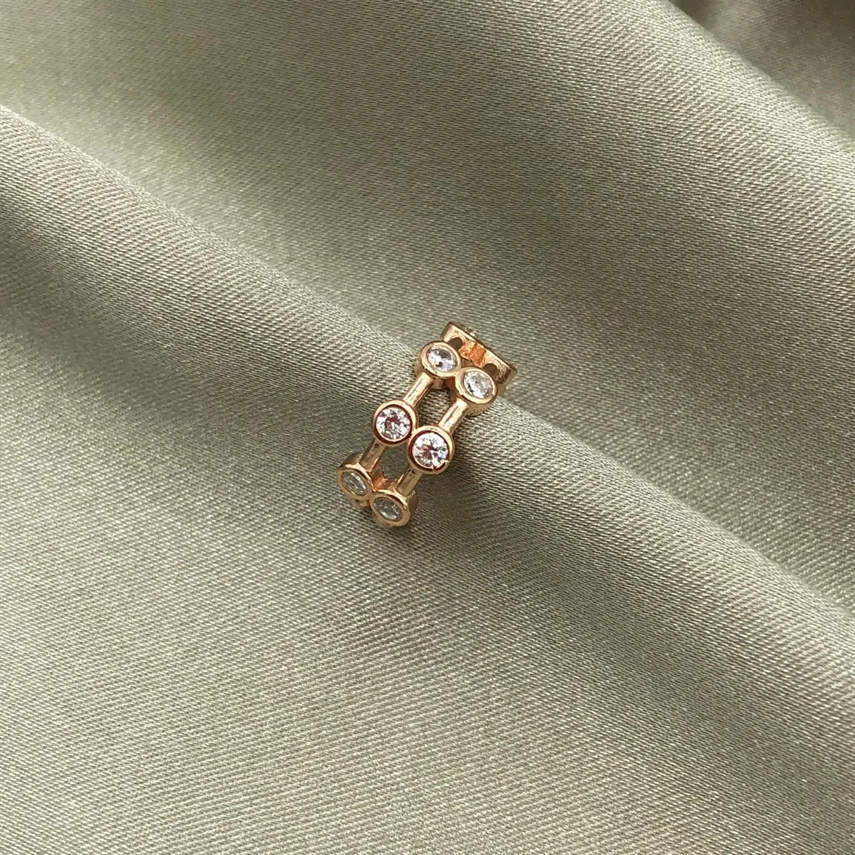 

Rose Plated Double Row Stone Cartilage Earrings