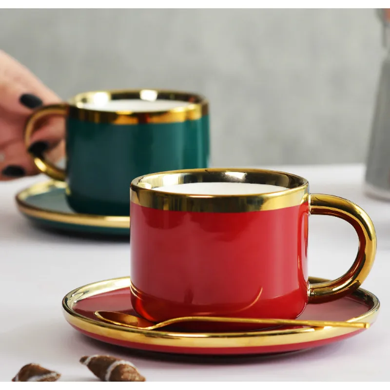 

Green Red European Ceramic Coffee Cup Set With Spoon textured porcelain hand painted cup high quality teacup and saucer II50BYD