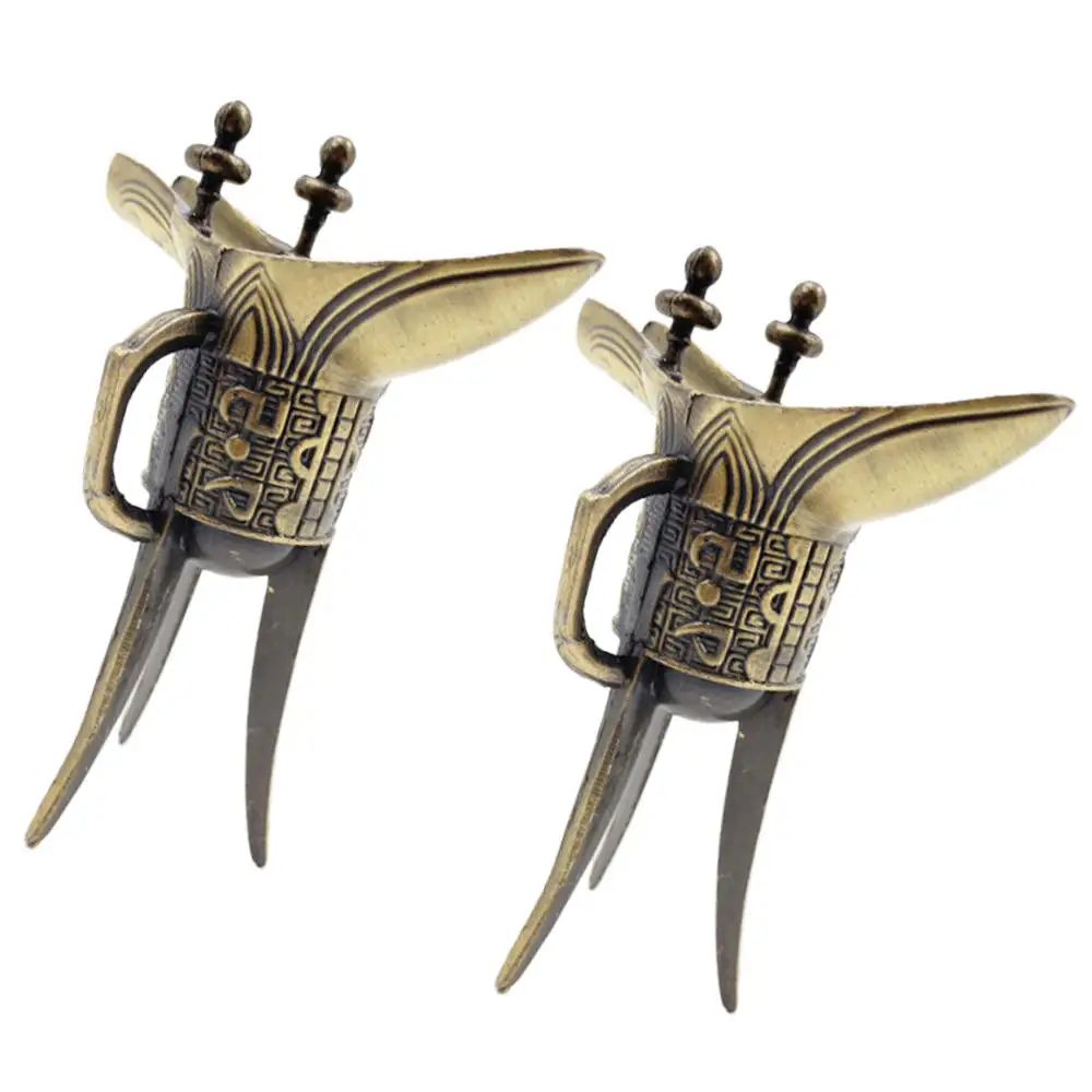 

2 PCS Ancient Chinese Vintage Dynasty Royal Metal Wine Glass Type Display Home Display Unique Wine Art Ornaments