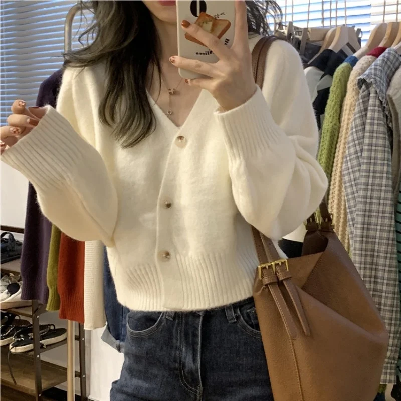 

Korean Style Early Autumn Chic Top Design Irregular Cardigan Sweater Women's Short Sweater New 2021 PopularNuyoah