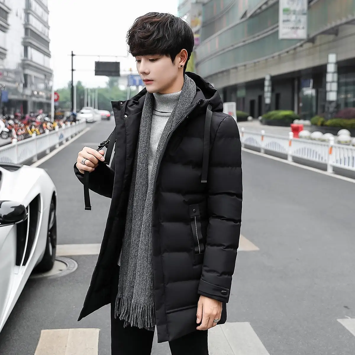 

YUSHU Warm Winter Jacket Padded Thick Male Parkas Jacket Hooded Cotton Long Parka Coat men brand clothing 4XL