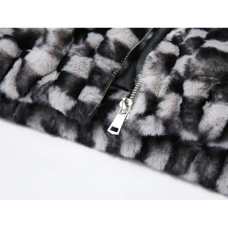 

Vintage Black&White Plaid Sheepskin Coat Women 2020 Autumn Winter Fashion Big Sleeve Turtleneck Jacket Female Zipper Overwear