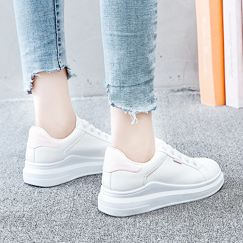 Кроссовки женские из ПУ кожи дышащие повседневная обувь на шнуровке плоская