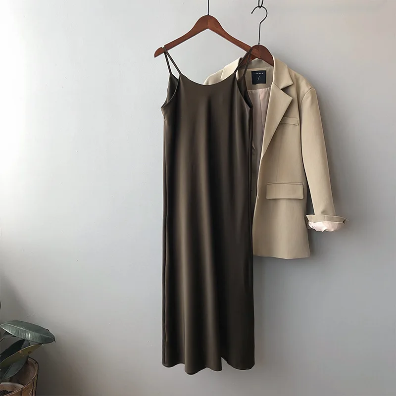 

Summer Satin Dress Women V-Neck Sleeveless Women Vintage Satin A-Line Long Dress Boho Elegant Women Sexy Dress Vestidos