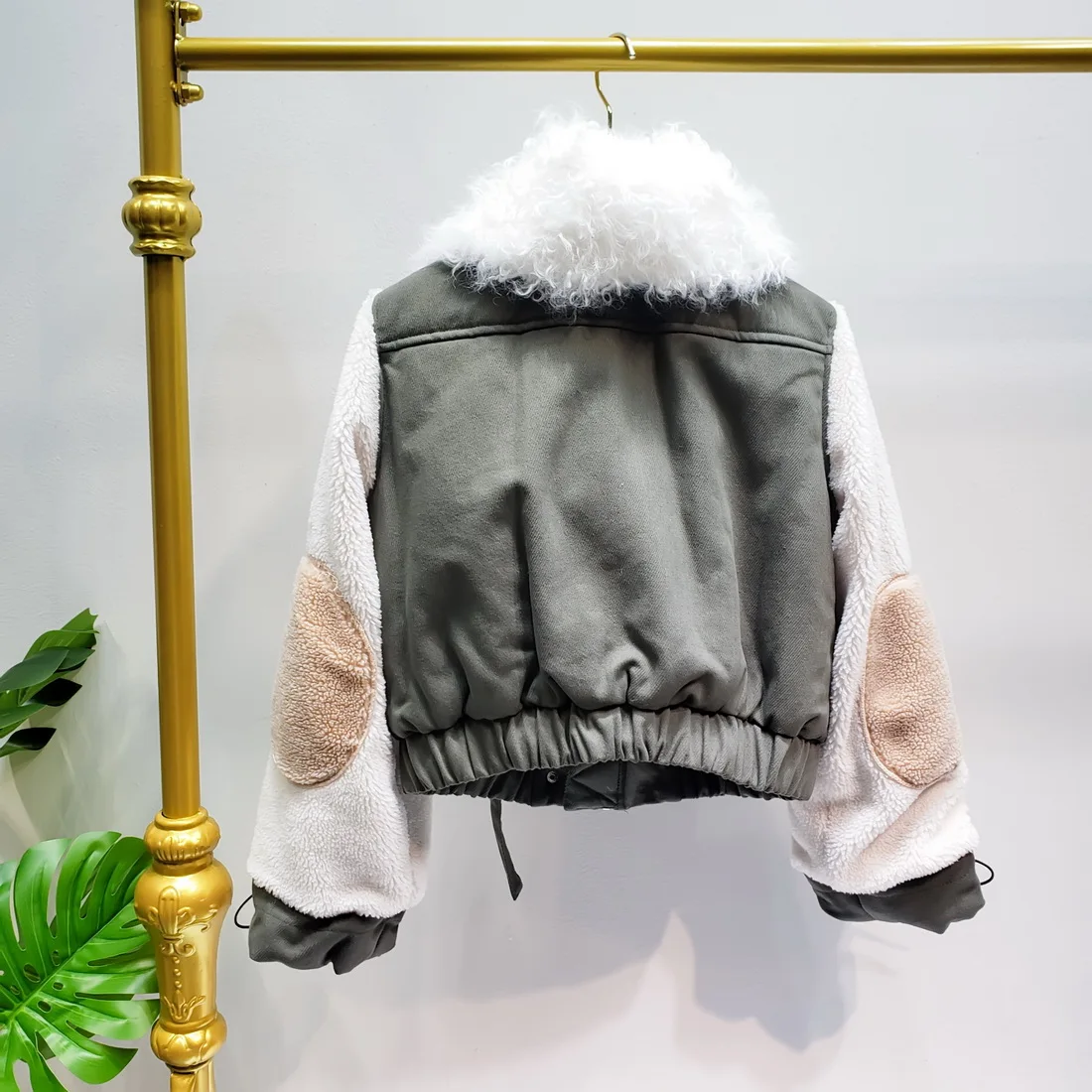 L77street Harajuku стиль ниша пушистые рукава милый Ягненок меховой воротник Короткая секция толстый хлопок Мягкий мульти-карман куртка женская