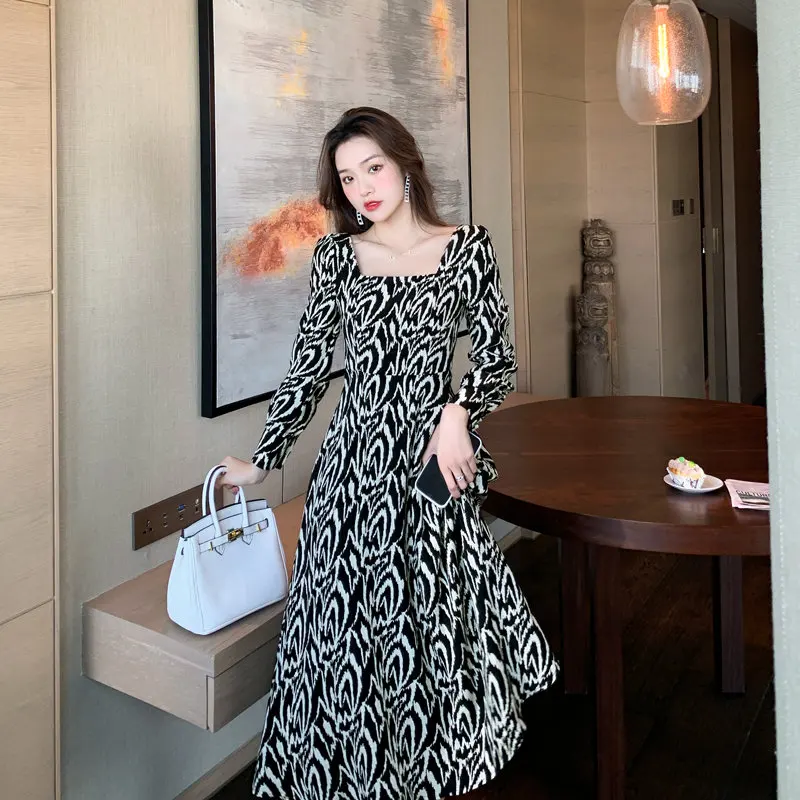 

Midi Dresses Women Korean Fashion Square Neck Zebra Print Long Sleeve Elegant Female Clothes Vintage Casual Lady Streetwear