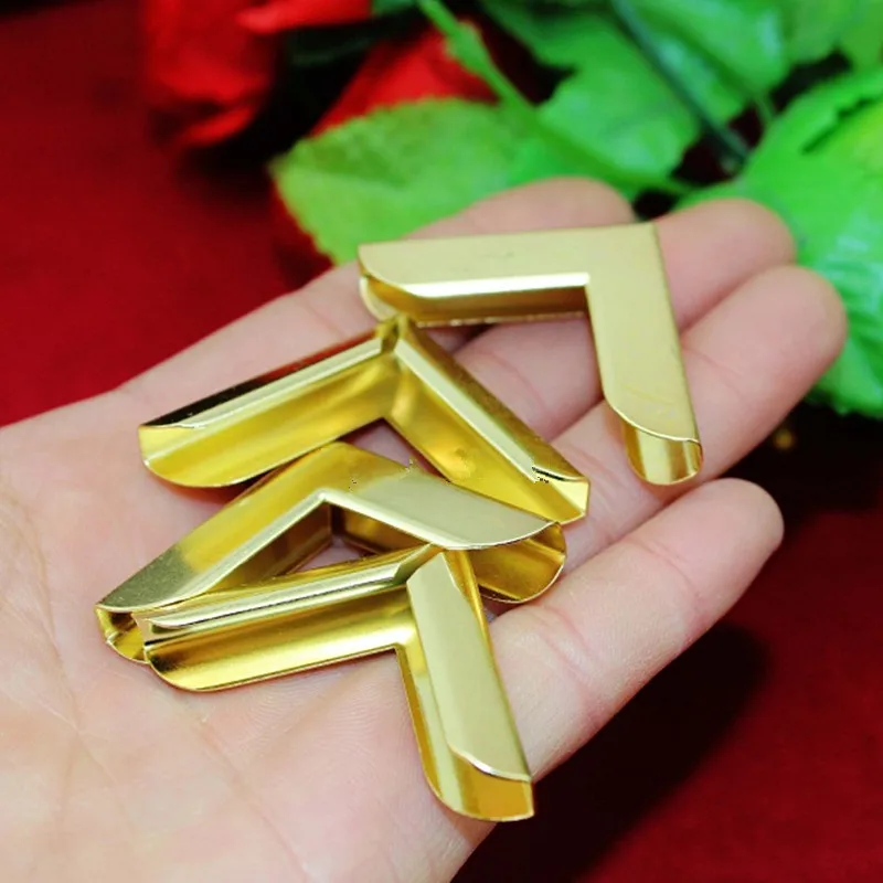 4 шт. защитные углы для книг 32 мм |