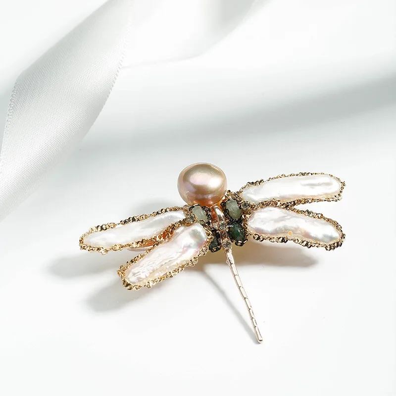 Натуральная мода необычная брошь в форме стрекозы стиле барокко из пресной воды