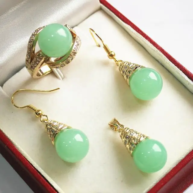 

noble new jewelry 18K 12mm green jade pendant, earring, , ring set