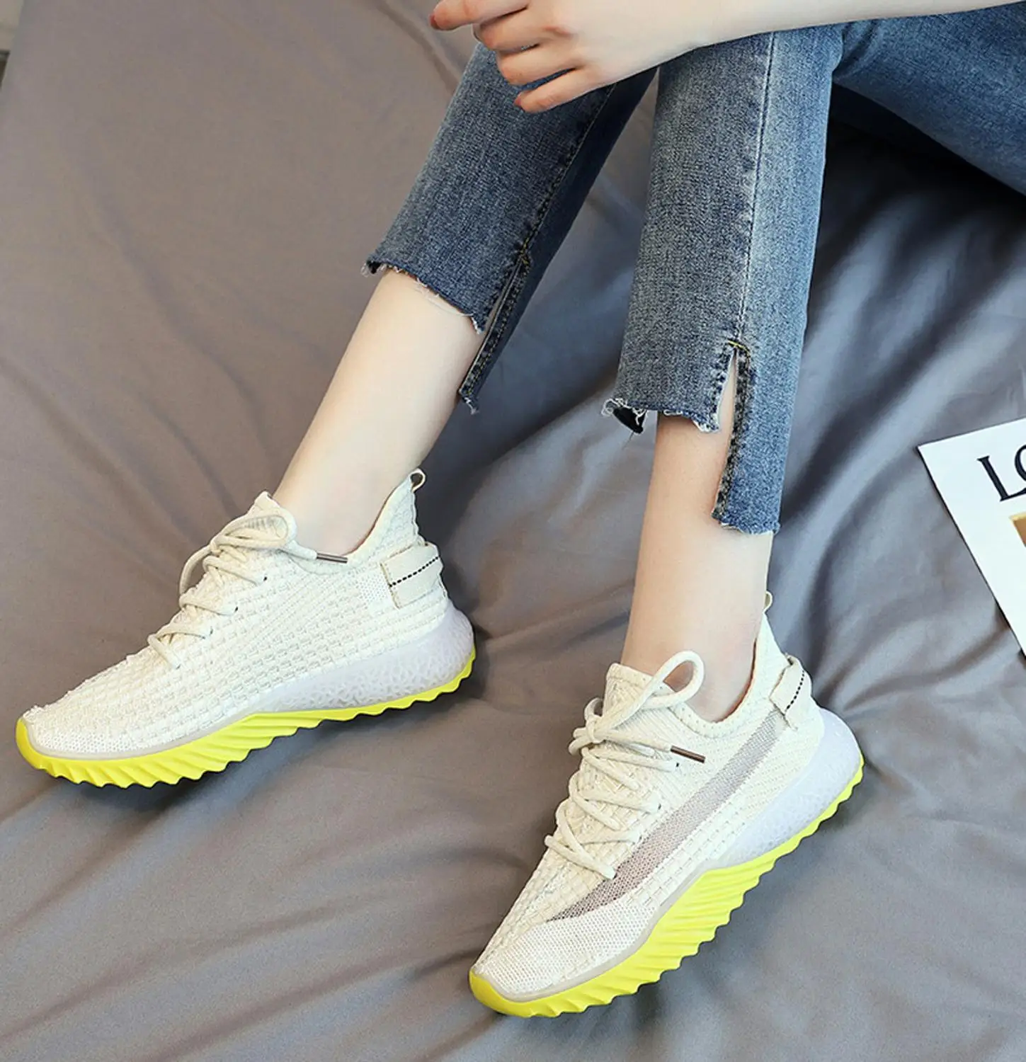 Кроссовки женские сетчатые повседневные без каблука Нескользящие дышащие