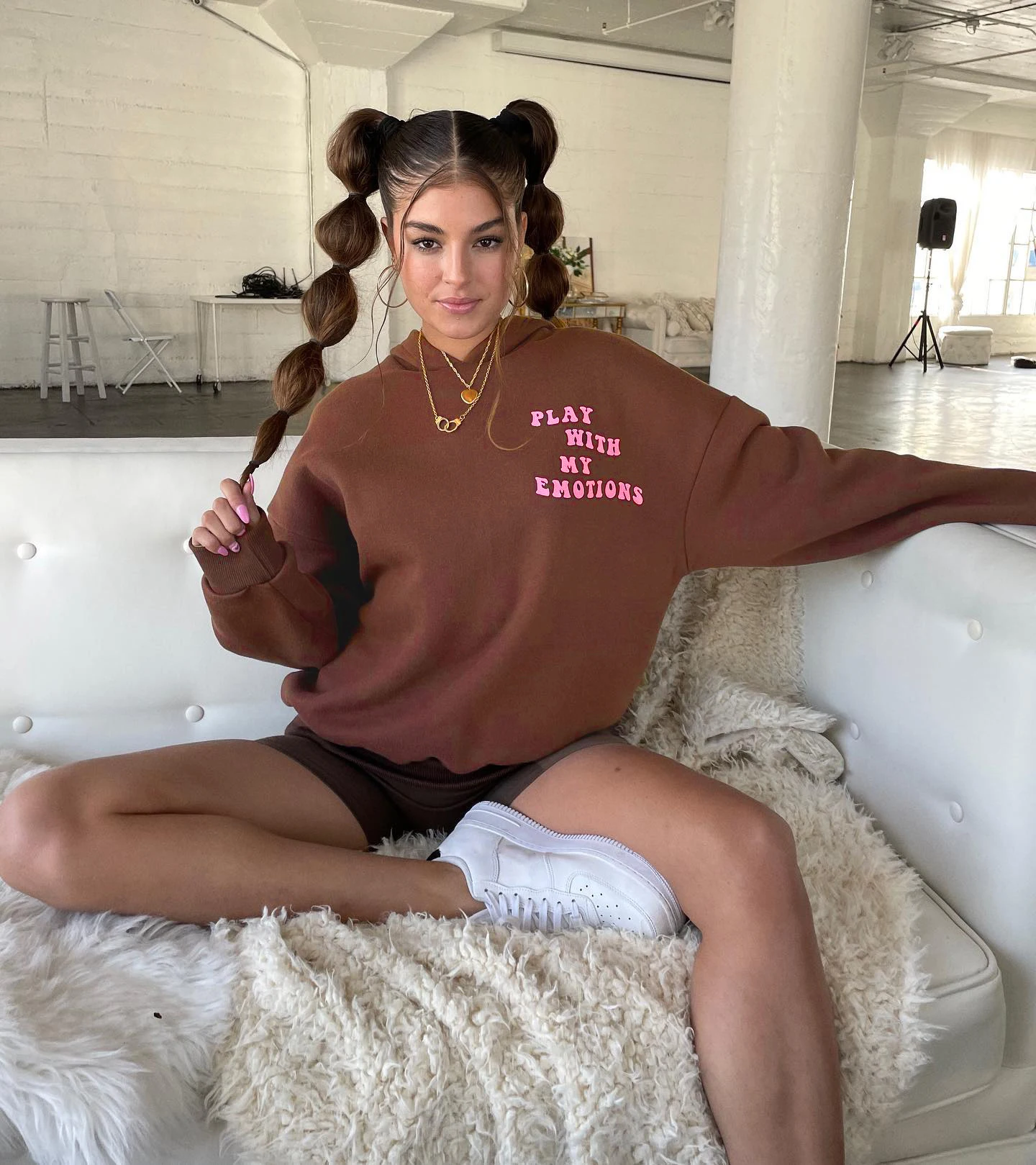 

Autumn Women’s Casual Long-sleeved Hoodies Fashion Letter Printing Loose Pullover Sweatshirt Brown