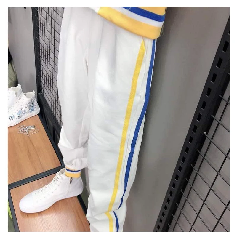 

Sportswear & Accessories