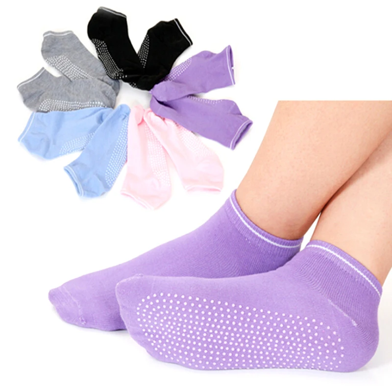 

1Pair Fitness Ladies Girls Women Sport Pilates Yoga Grip Socks Professional Soft Cotton Non-Slip Sports Socks Silicone Massage