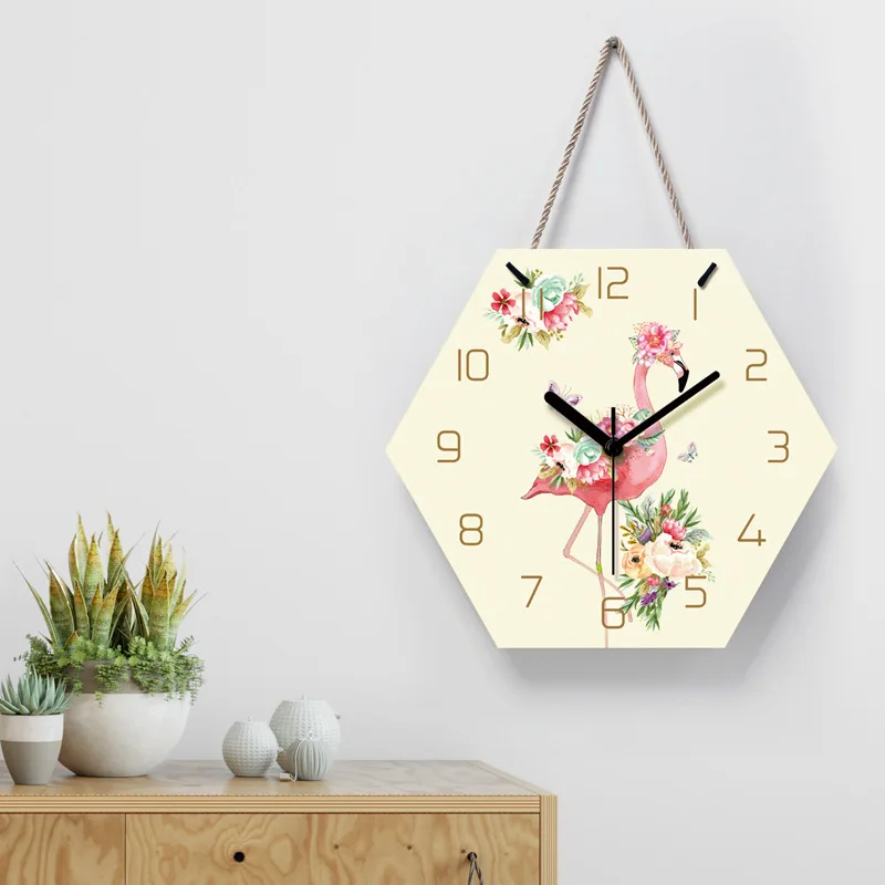 Настенные часы с акриловым ремешком шестигранные рисунком фламинго для гостиной