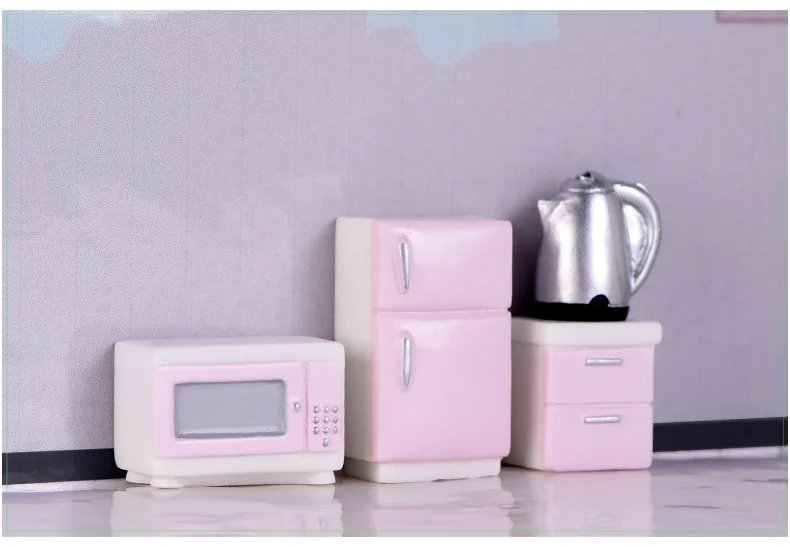 Modern home Mini furniture TV machine bookcase audio dressing table kettle computer resin small ornaments | Дом и сад