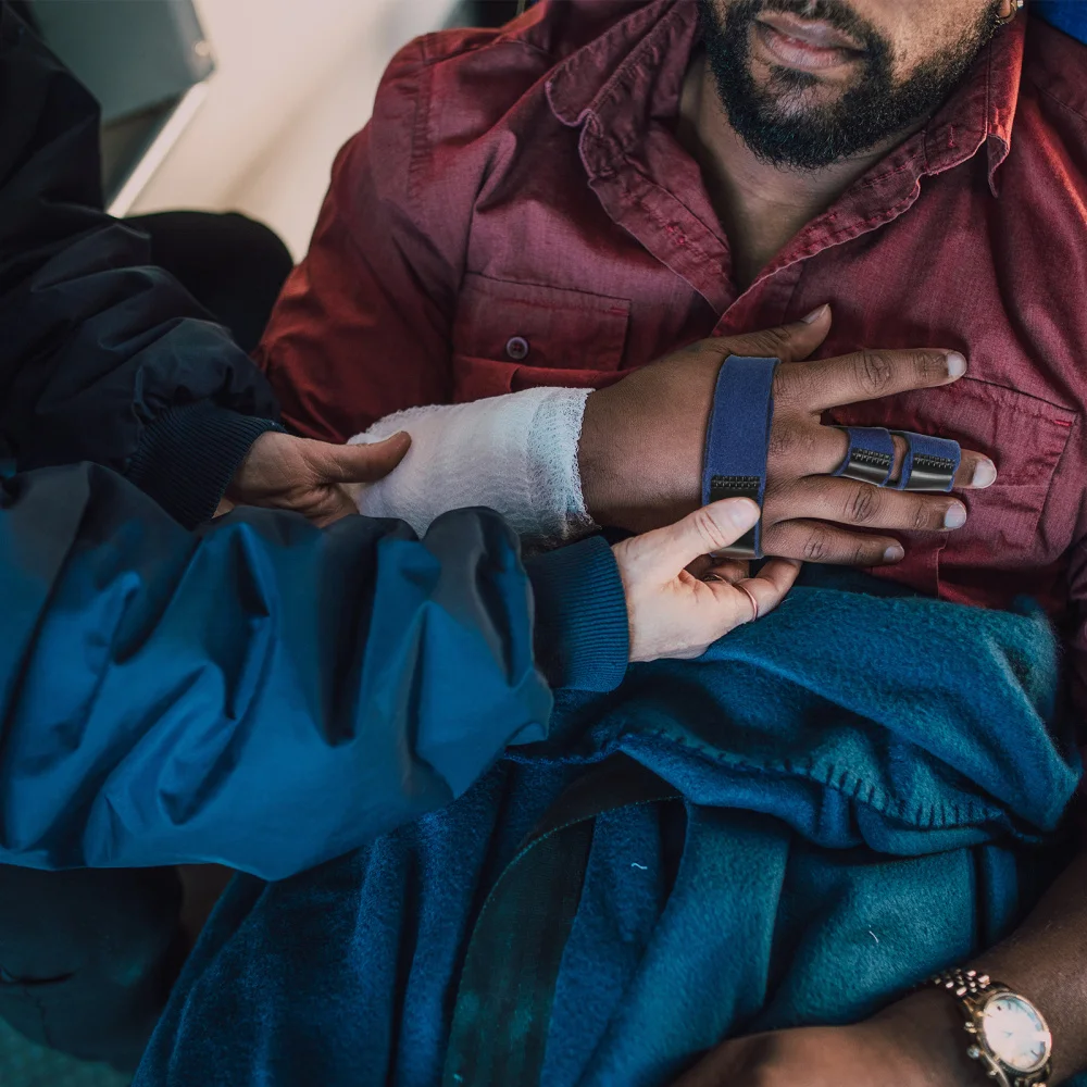 

1pc Trigger Finger Splint Practical Breathable Finger Supporting Splint