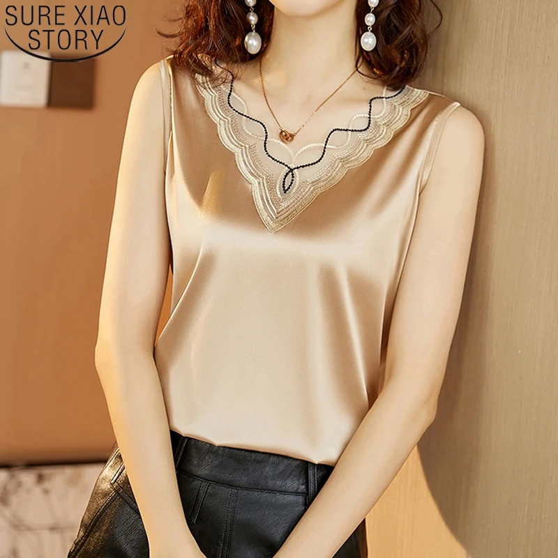 

New Plus Size Solid Silk Satin Blouse Women Sexy V-neck Embroidery Lace Women Tops Vintage Summer Casual Clothes Blusas 13735