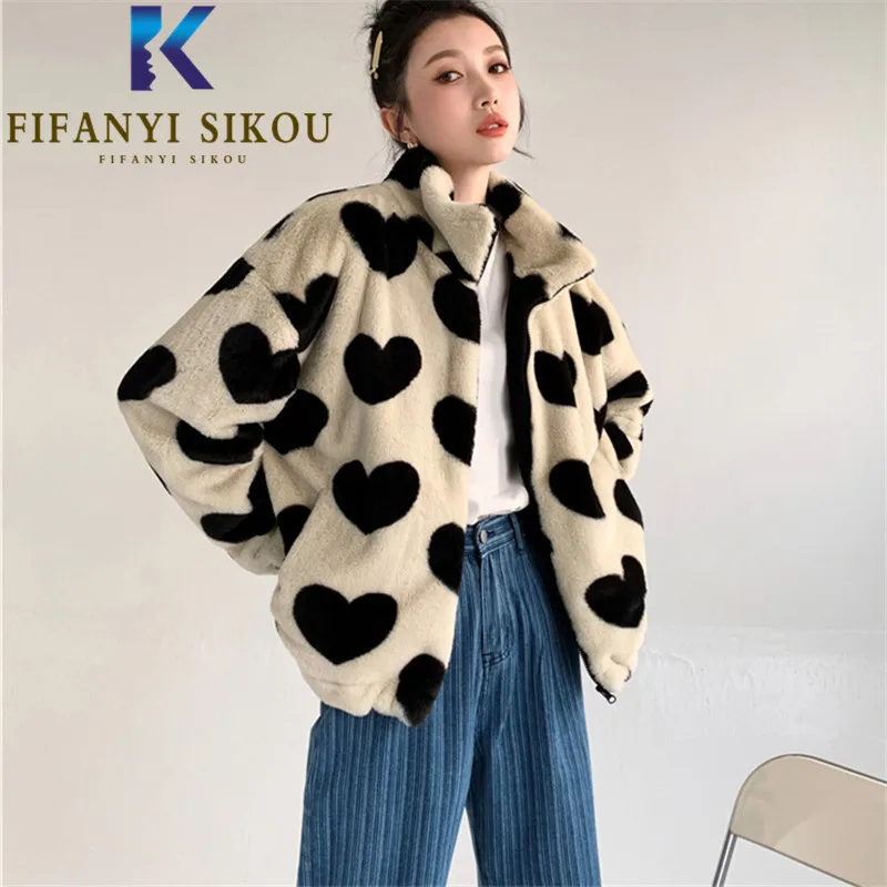 

Cute Heart-shaped Print Lambswool Jackets 2021 Winter Jacket Women Drawstring Pockets Zipper Fashion Warm Plush Coat Couple