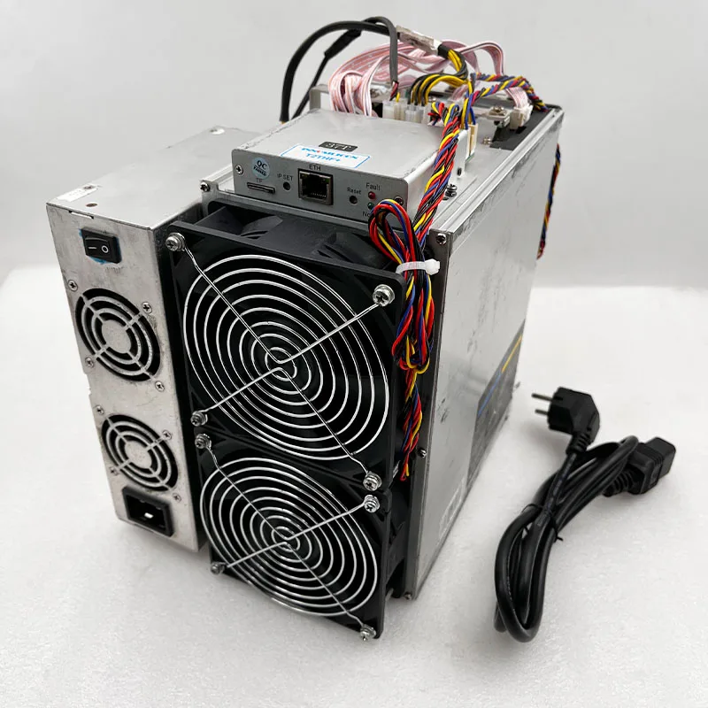 Б/у Майнер биткоинов Asic Innosilicon T2T 37T sha256 BTC BCH с блоком питания |