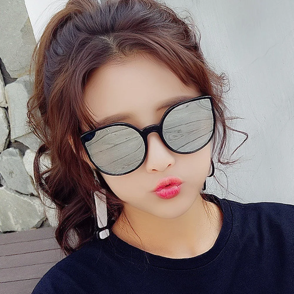 

2021 New Fashion Cateye Children's Sunglasses Boys and Girls Retro Clear Oceam Lens Round Sun Glasses Vintage Kids Glasses UV400