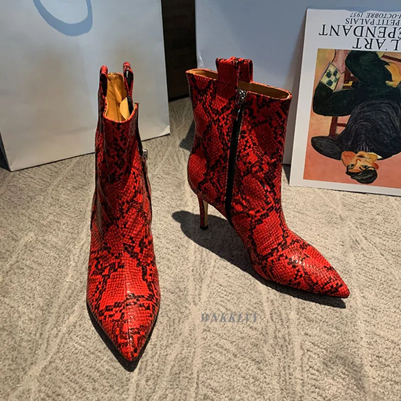 

Women's Shoes