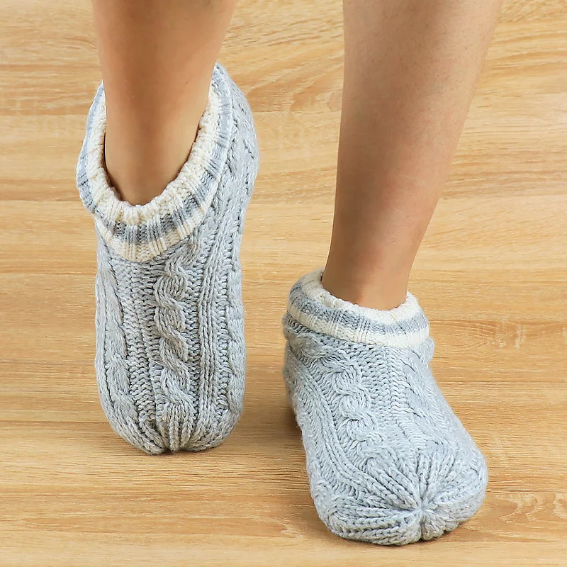 

Women slippers Winter Home Socks Slippers Non-Slip Soft Warm House Slippers Indoor Funny Couple Soft Sole Floor Crochet slippers