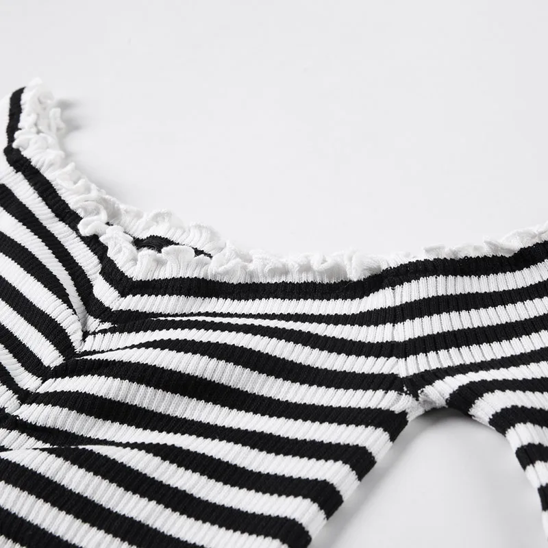 

Han Black and white stripes sexy one shoulder top women 2021 new spring fashion slim Han banchao Slash neck prom dresses tops