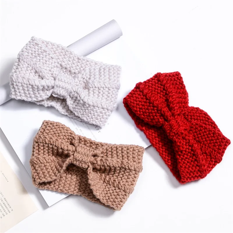 Женские зимние шапки шерстяная однотонная шапка для защиты ушей модная зимняя