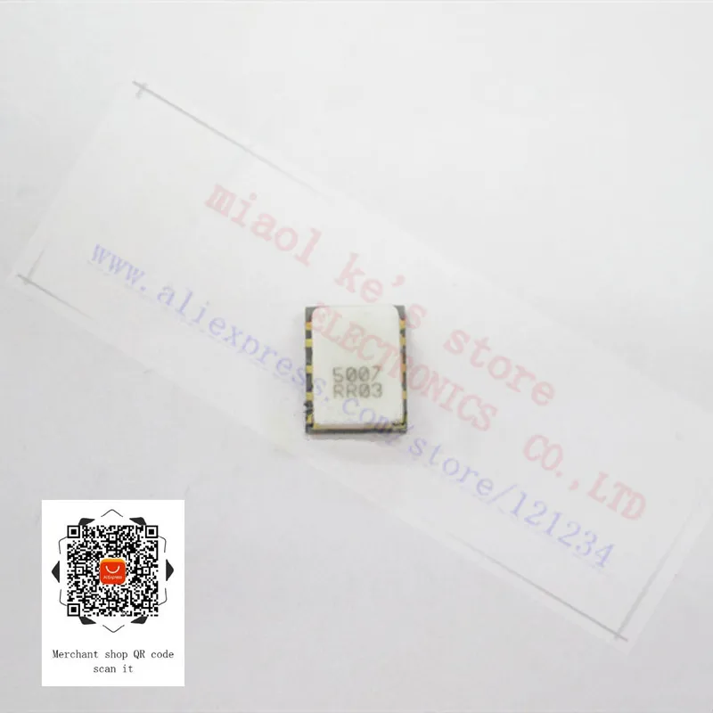 

[ 1pcs ] MRF5007 MRF5007R1 [ 7.5V-25V 4.5A 7W 512MHz CASE 430B-02 ] N-CHANNEL BROADBAND RF POWER FET TRANSISTOR