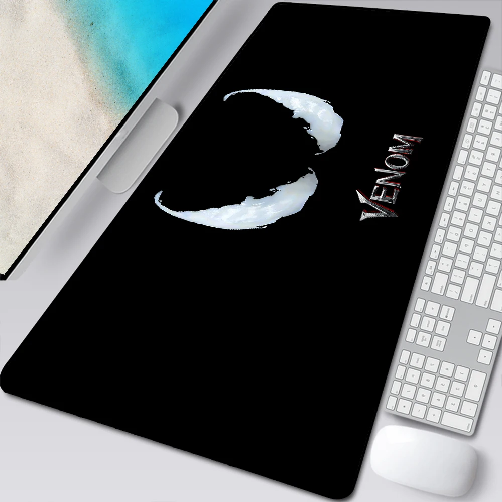 

XXL Anime Poison Beautiful Large Gaming Desk Pad Lovely Mouse Pad HD Print Computer Gamer Locking Edge Mouse Mats For Hero