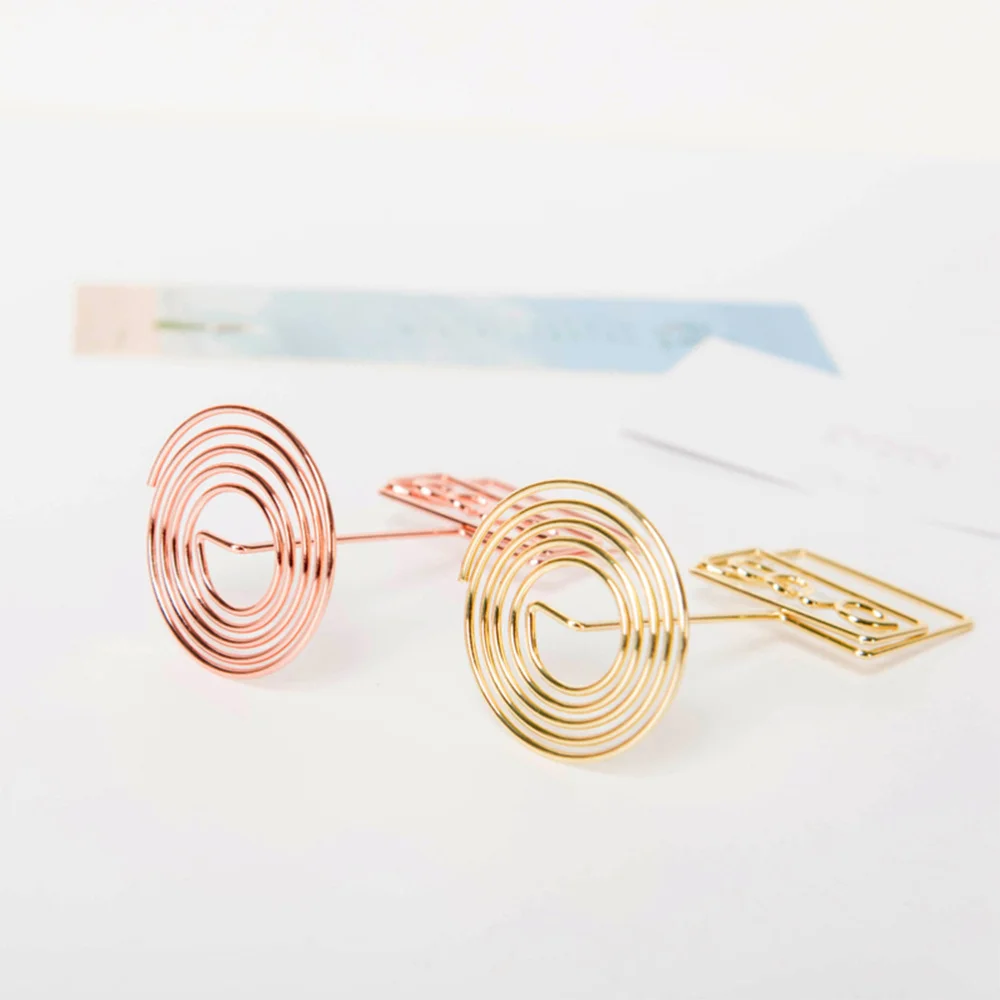 

4pcs Memo Clip Note Clamp Creative Desktop Holder Desktop Clips Ornaments for Party Banquet (Rose Gold and Golden)
