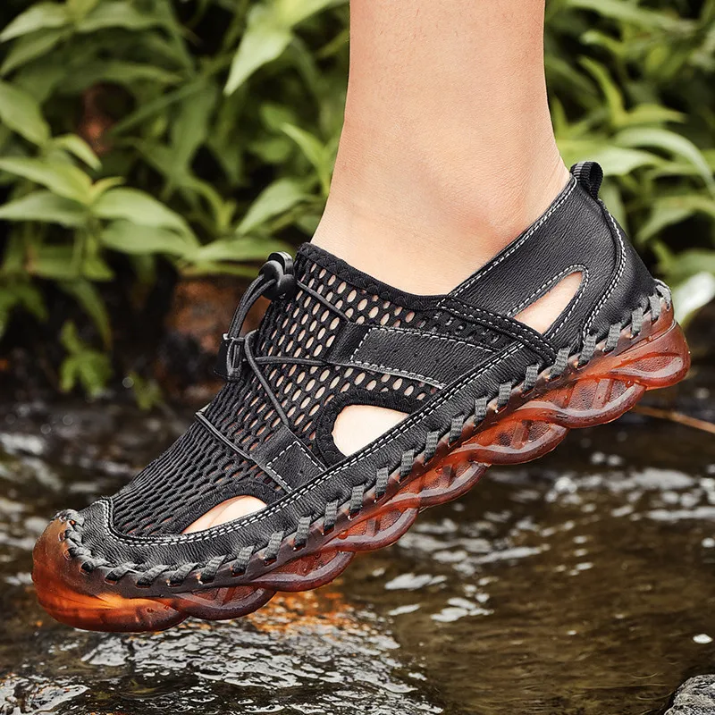 2021 New Summer Men's Handmade Mesh Sandals Classic Black Casual Sandals Men Comfort Soft Anti-skid Hiking Climbing Shoes Men